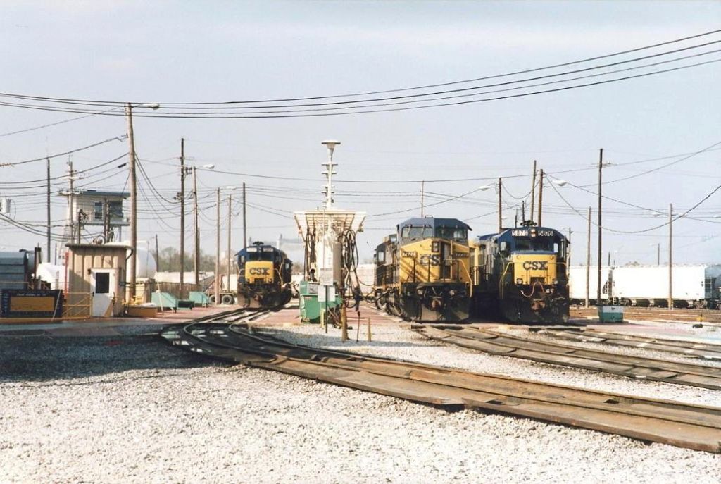 Fuel racks at CSX Gentilly Yard